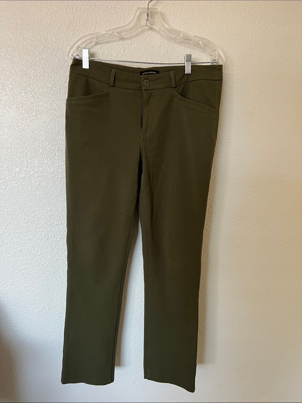 Olive Banana Republic NWOT pant/crop size 8